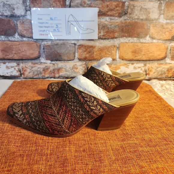 Matisse Multicolor Mules with Brown Heel - Picture 5 of 9